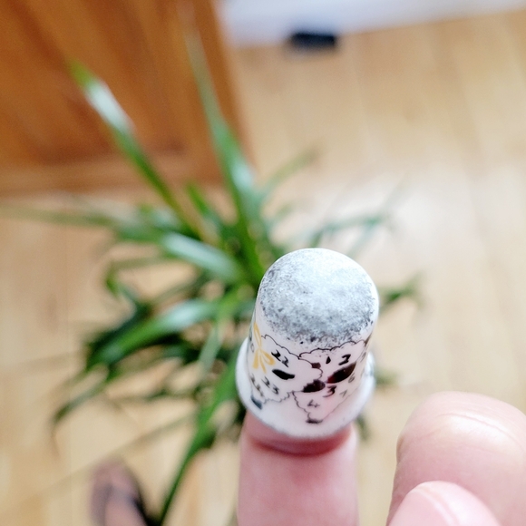 Vintage "Counting Sheep" Dream China Thimble - Picture 8 of 10